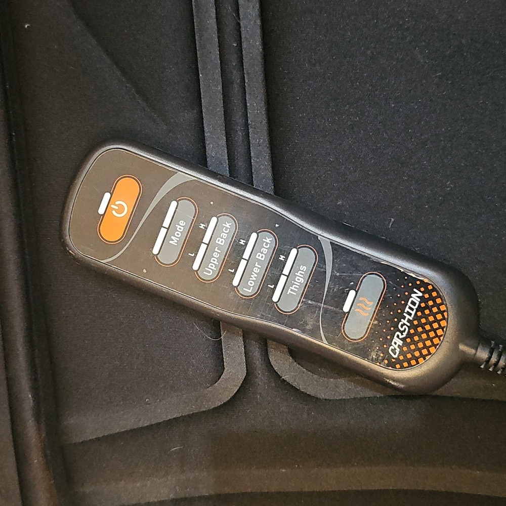 Black Massage Seat Cushion with Remote - Picture 2 of 7